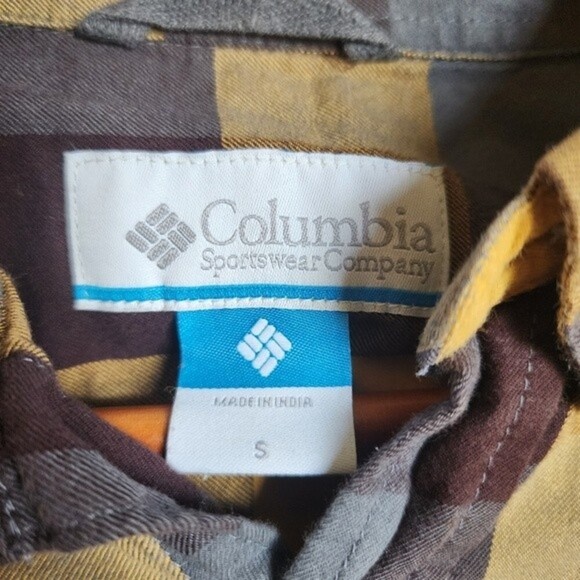 Columbia Mens Out and Back Yellow Checked Button Up Size Small - Picture 5 of 6